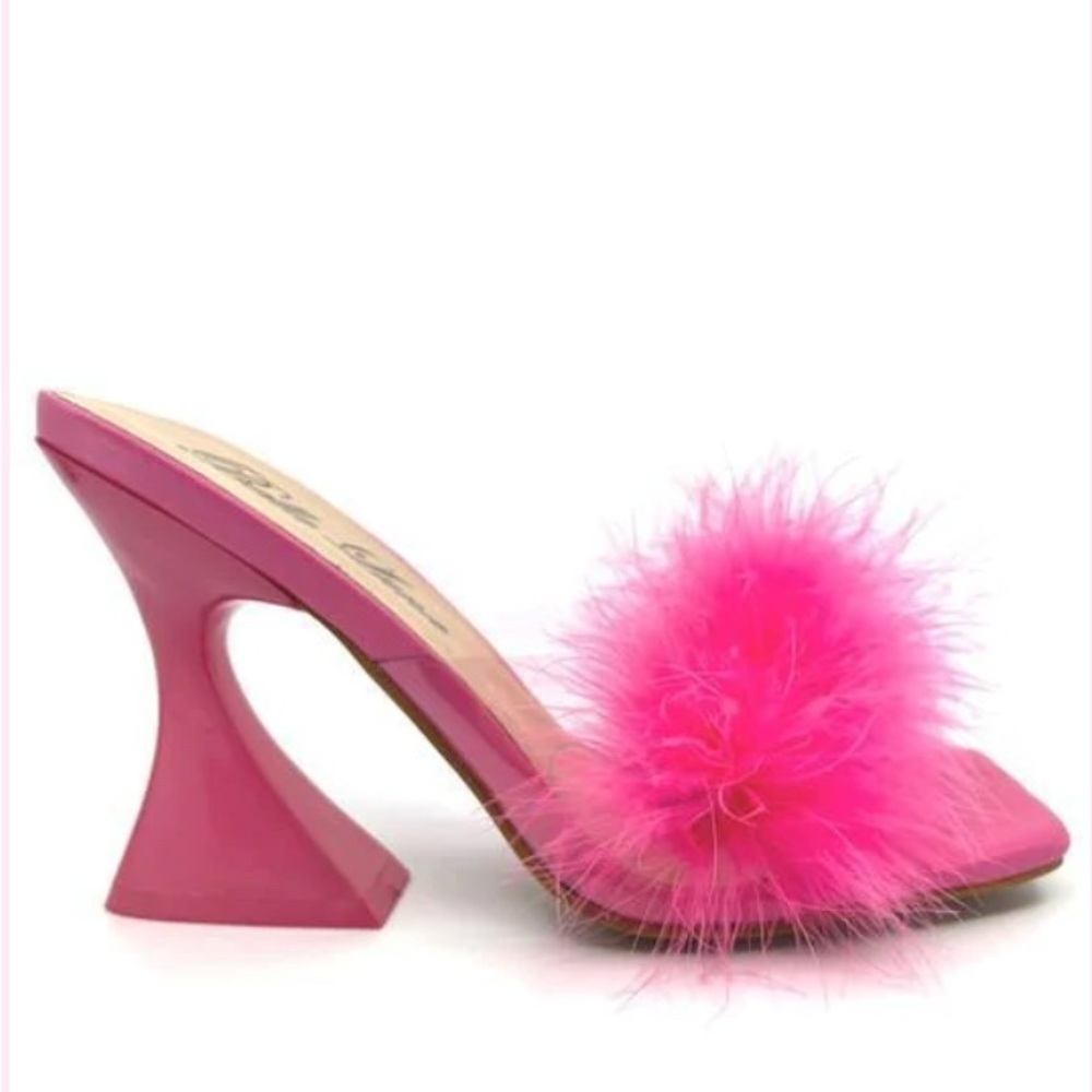 💕Women’s sandal - Picture 2 of 3